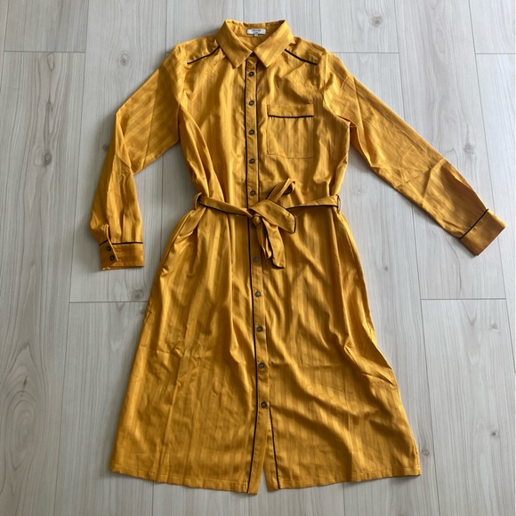 Womens Frnch Paris Robe size Small - Picture 1 of 6